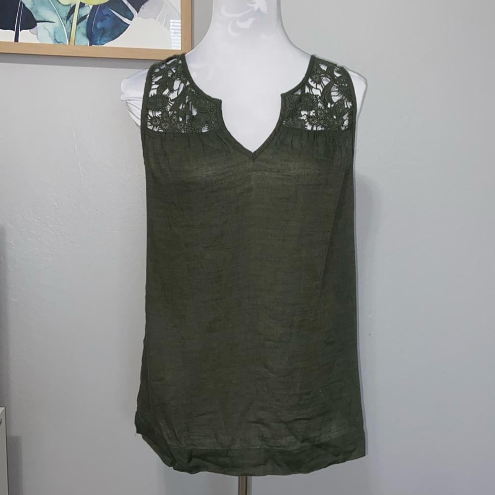 GAP linen crochet top blouse
